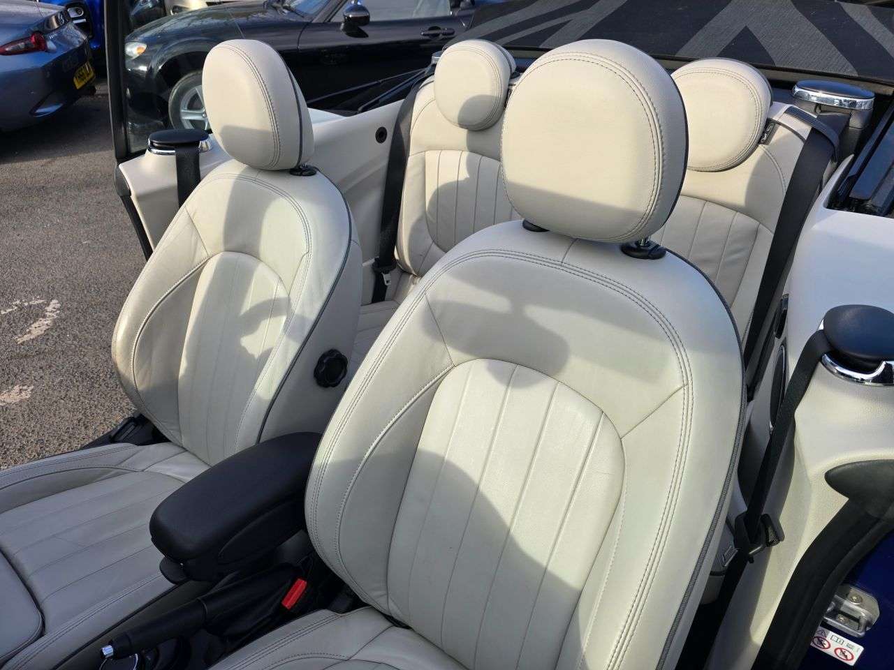 2018 MINI CONVERTIBLE 2018 MINI CONVERTIBLE