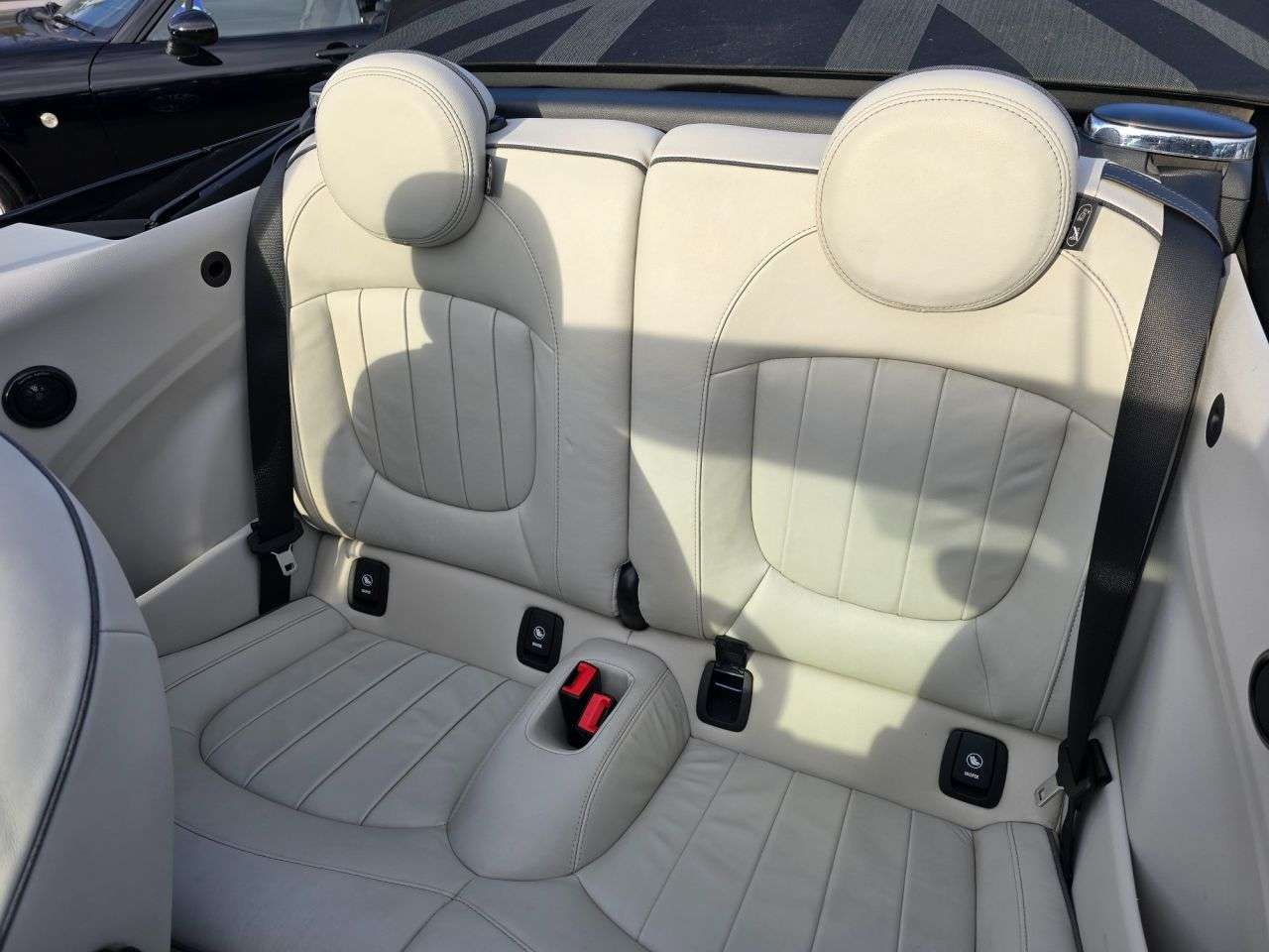 2018 MINI CONVERTIBLE 2018 MINI CONVERTIBLE