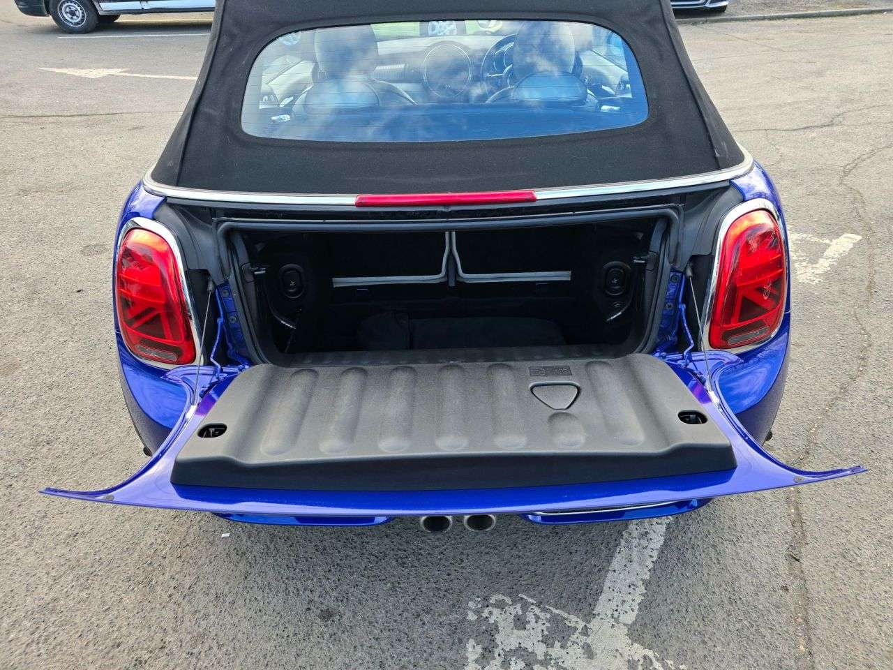 2018 MINI CONVERTIBLE 2018 MINI CONVERTIBLE