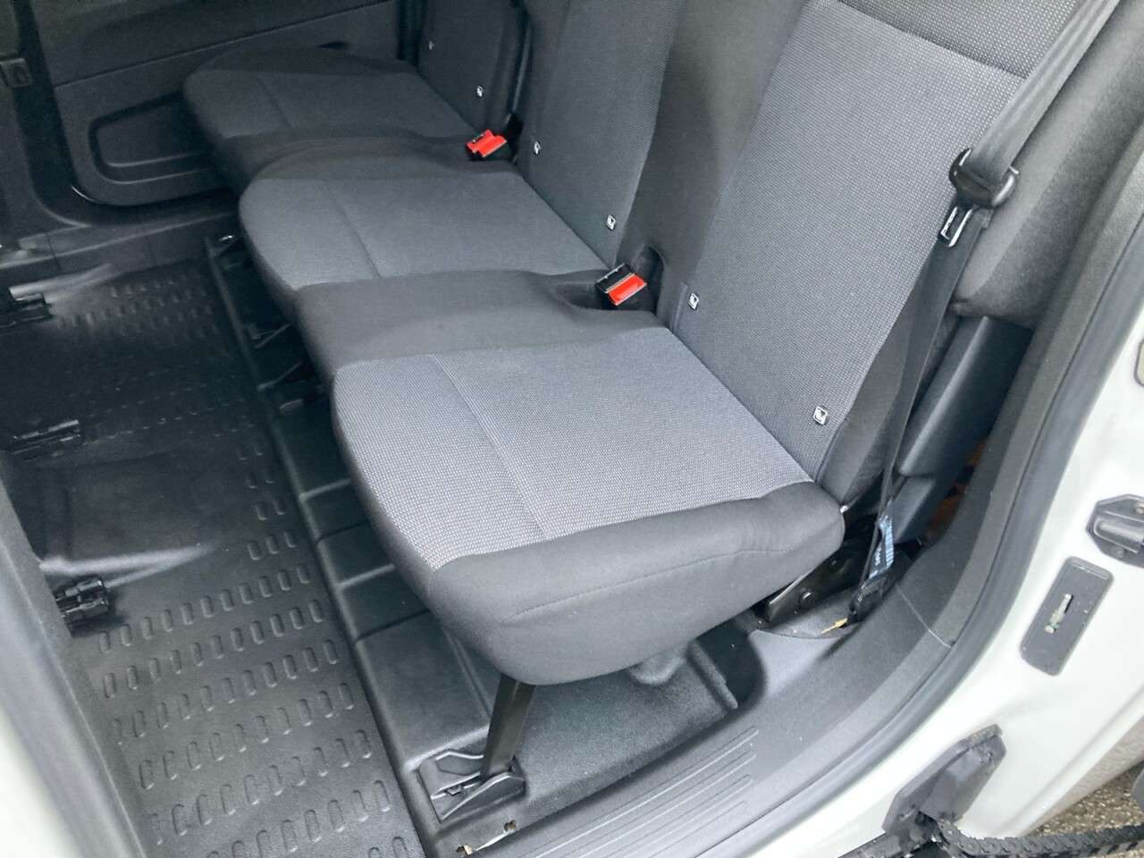 2021 PEUGEOT PARTNER 2021 PEUGEOT PARTNER