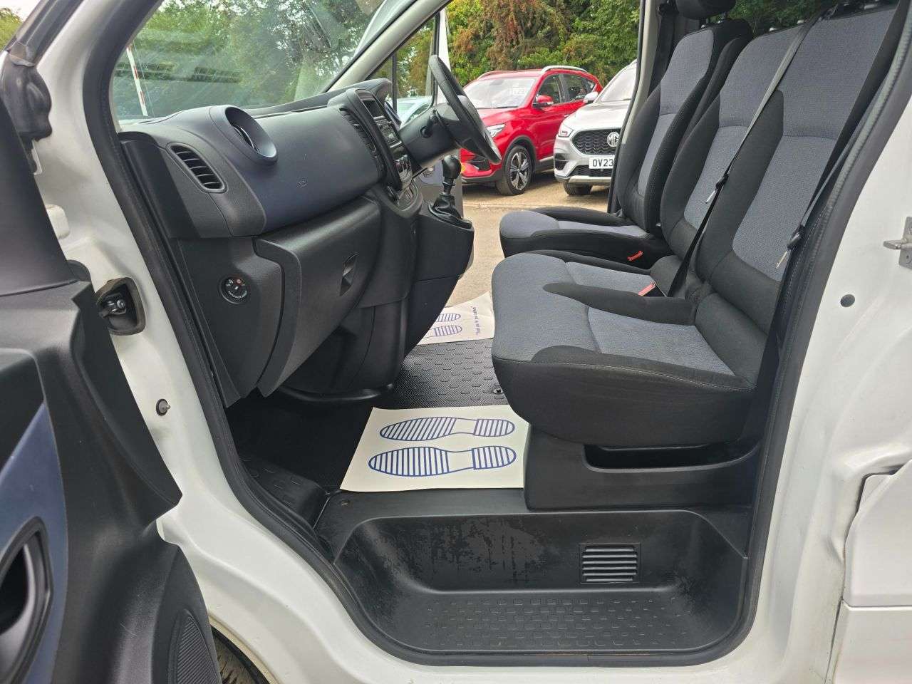 2018 VAUXHALL VIVARO 2018 VAUXHALL VIVARO