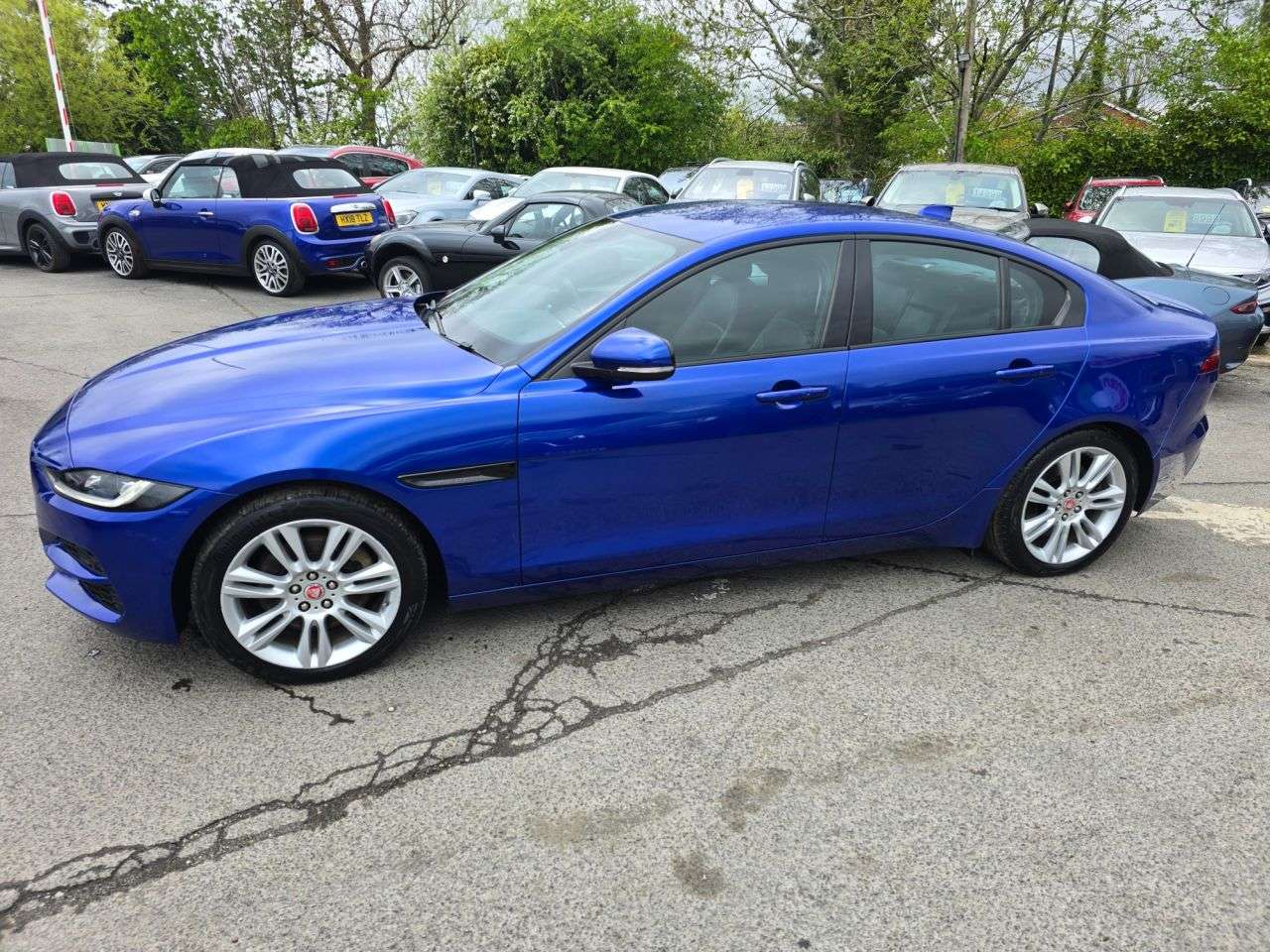 2019 JAGUAR XE 2019 JAGUAR XE