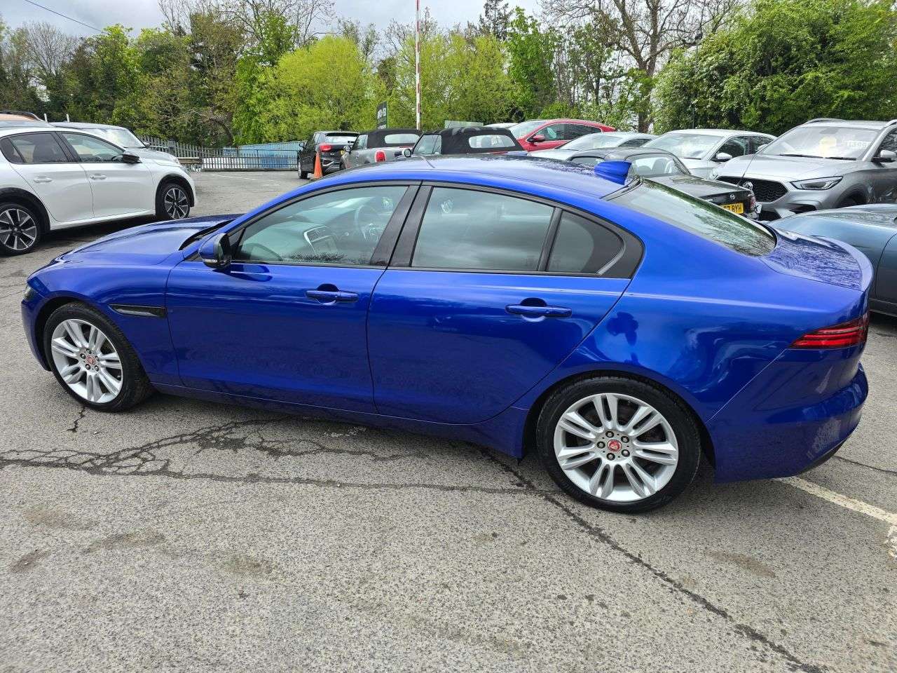 2019 JAGUAR XE 2019 JAGUAR XE