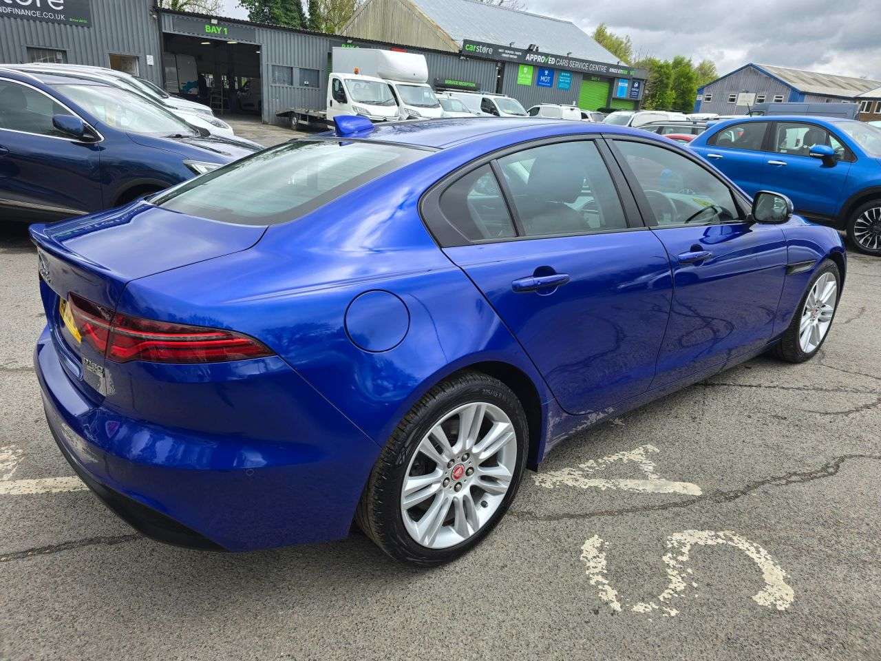 2019 JAGUAR XE 2019 JAGUAR XE