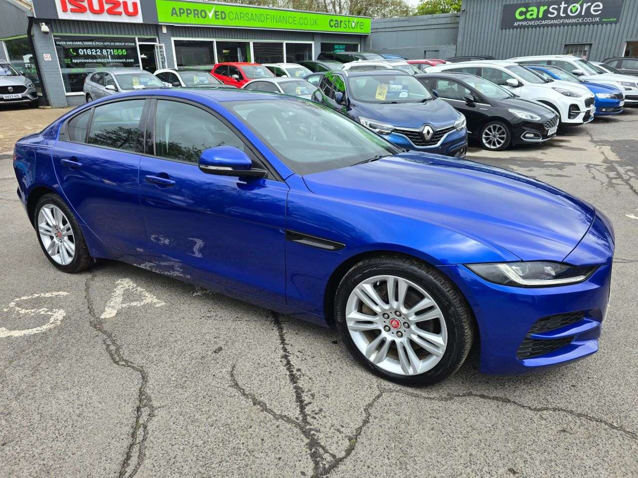 2019 JAGUAR XE 2019 JAGUAR XE