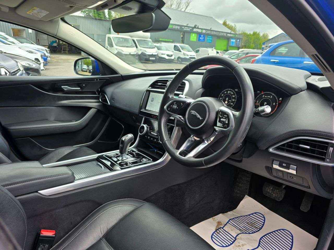 2019 JAGUAR XE 2019 JAGUAR XE