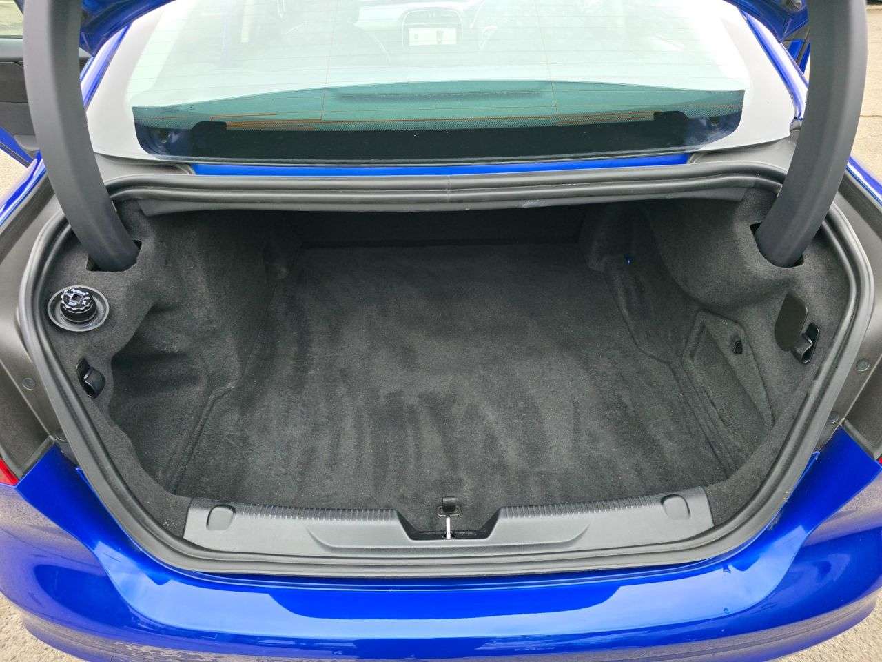 2019 JAGUAR XE 2019 JAGUAR XE