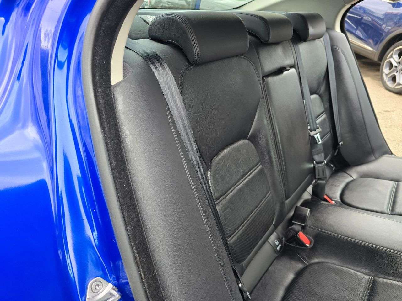 2019 JAGUAR XE 2019 JAGUAR XE