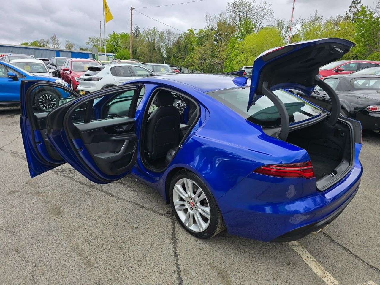 2019 JAGUAR XE 2019 JAGUAR XE