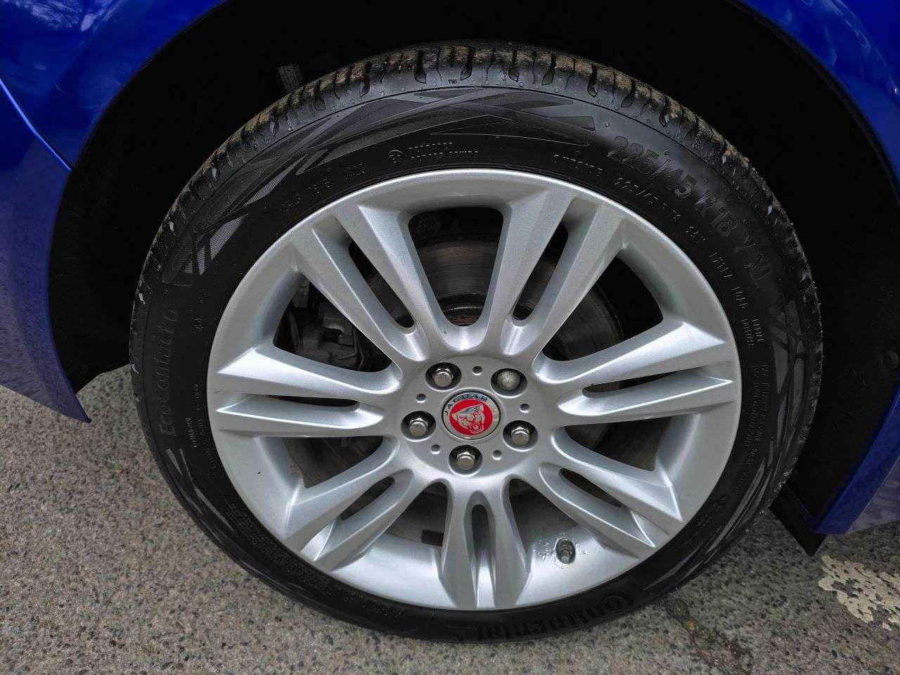 2019 JAGUAR XE 2019 JAGUAR XE