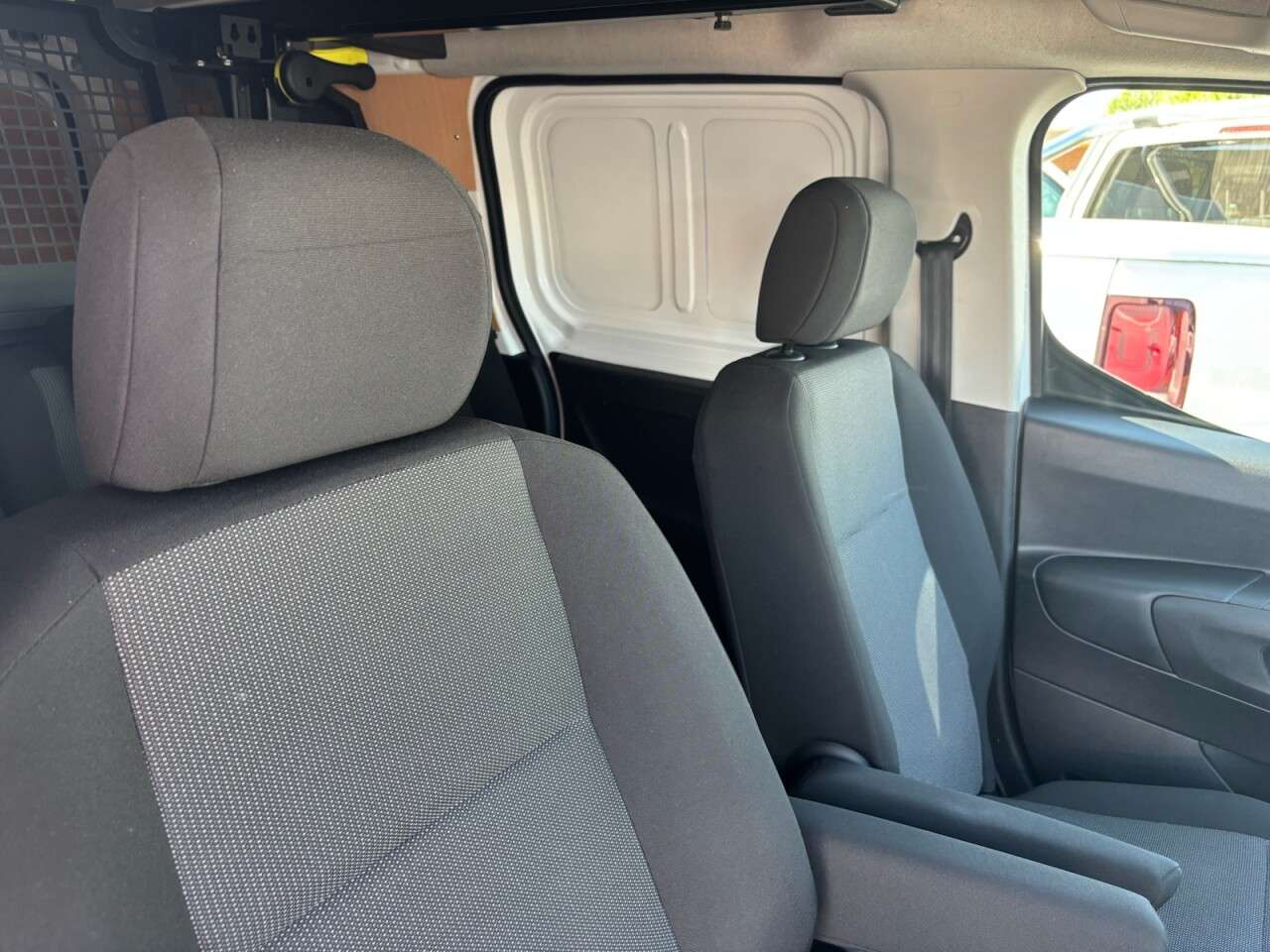 2021 PEUGEOT PARTNER 2021 PEUGEOT PARTNER