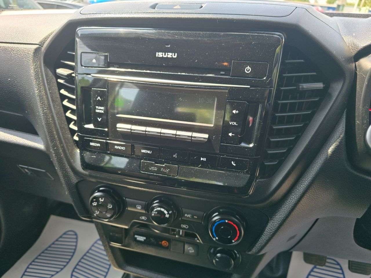 2021 ISUZU D-MAX 2021 ISUZU D-MAX