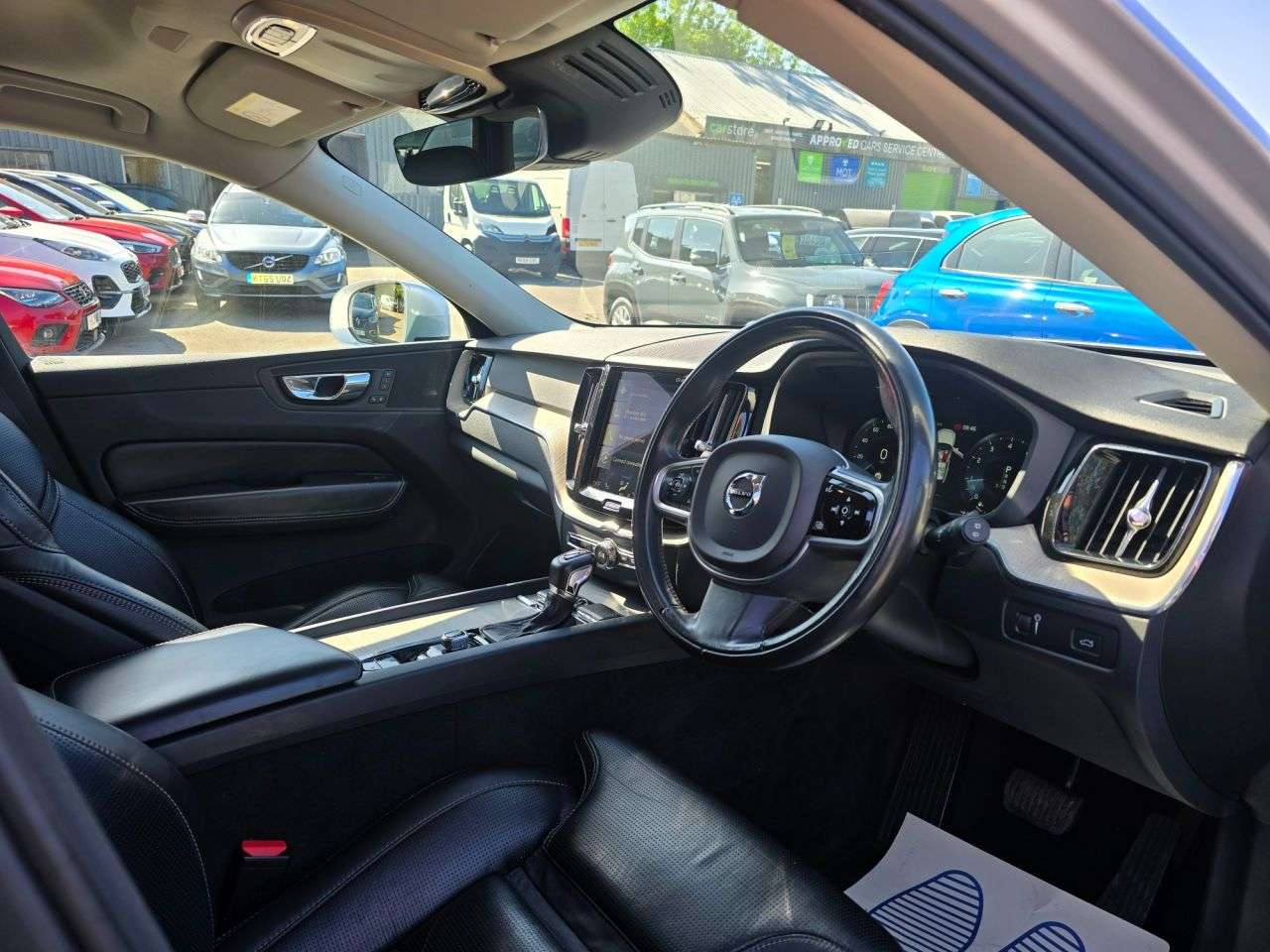 2018 VOLVO XC60 2018 VOLVO XC60