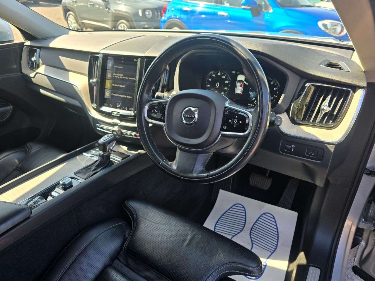 2018 VOLVO XC60 2018 VOLVO XC60