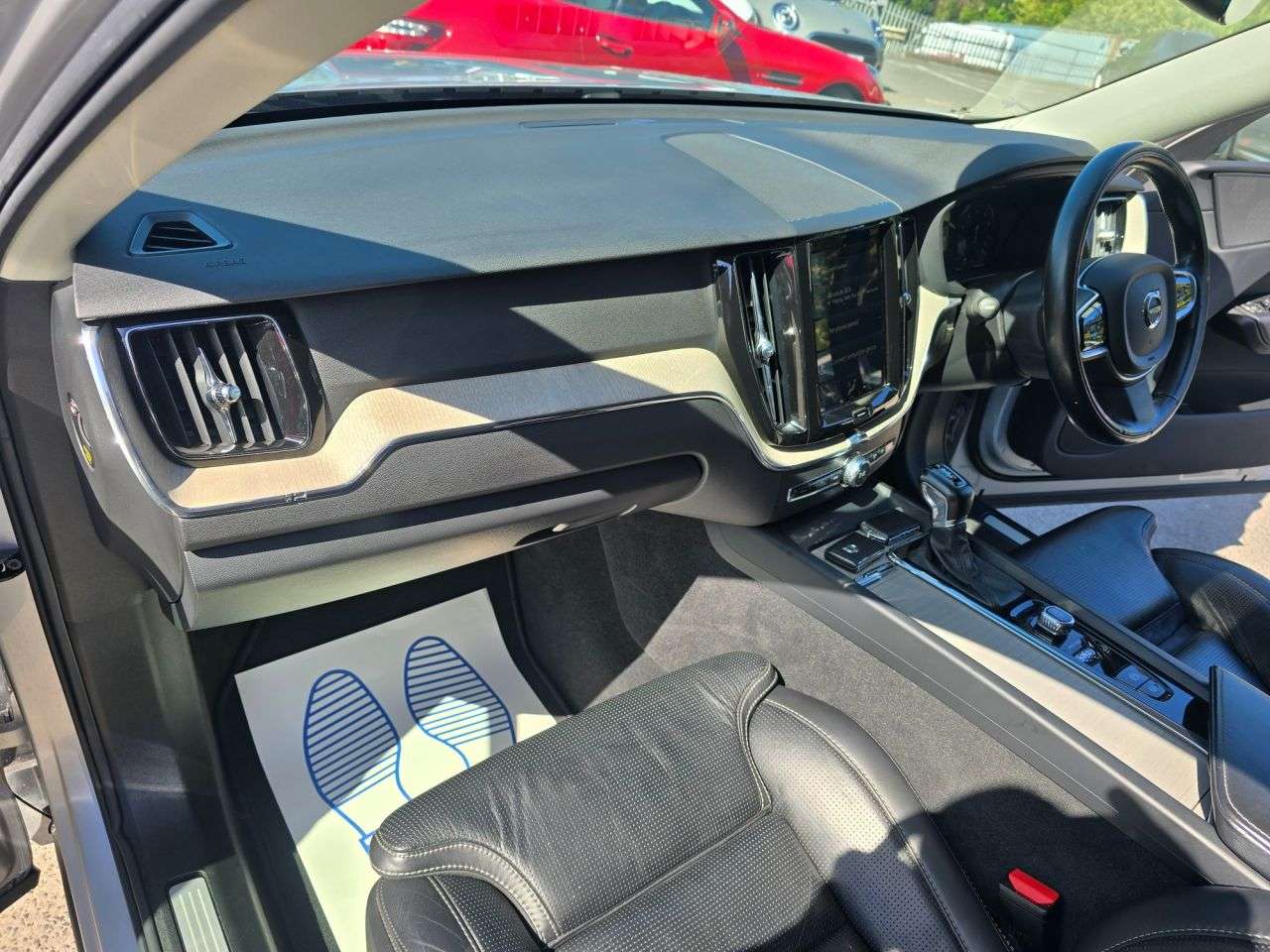 2018 VOLVO XC60 2018 VOLVO XC60