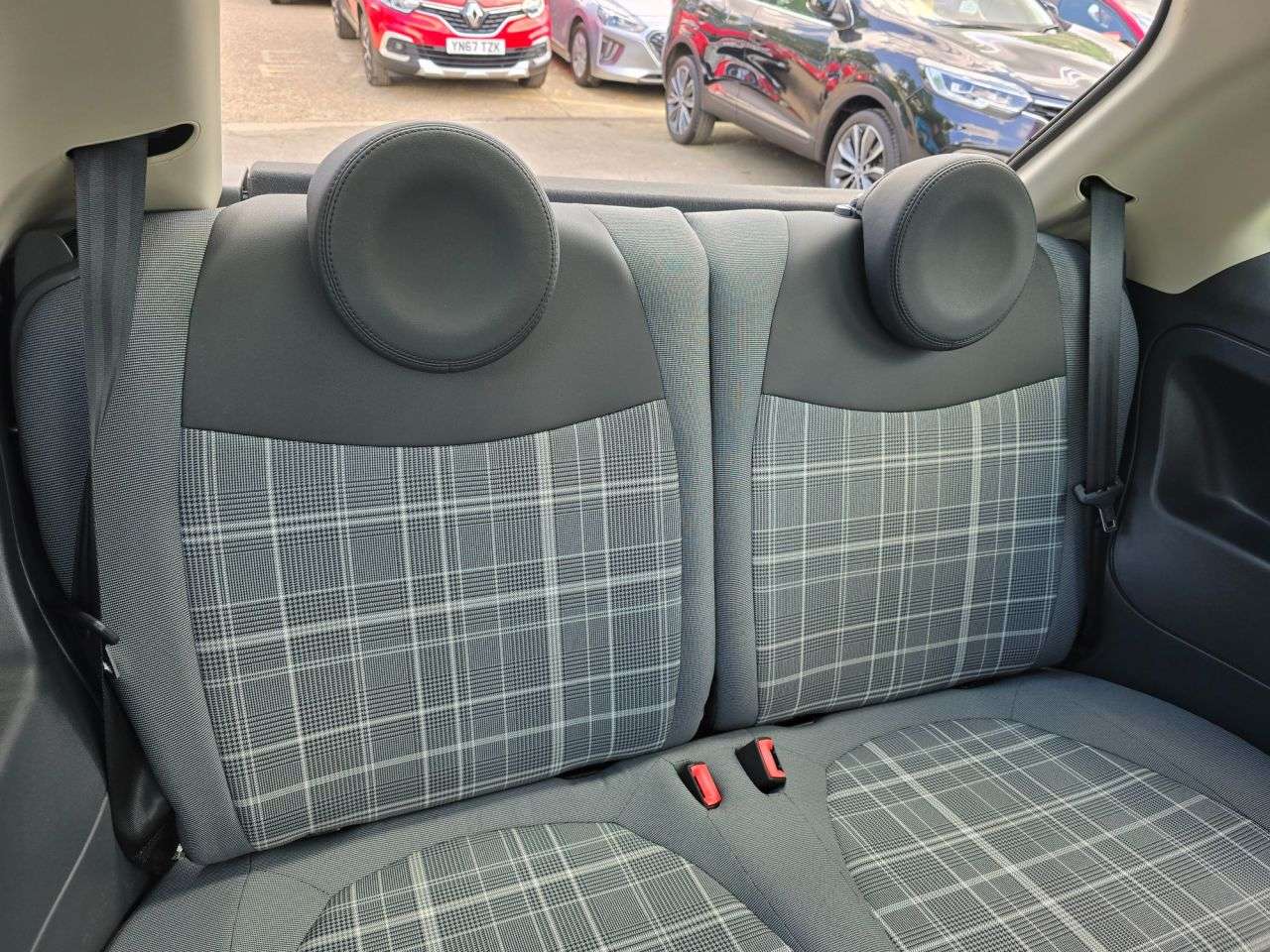 2016 FIAT 500 2016 FIAT 500