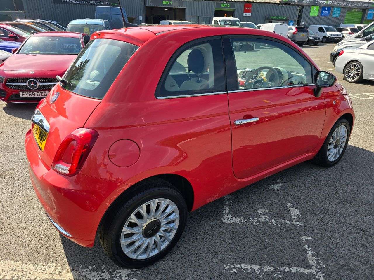 2017 FIAT 500 2017 FIAT 500