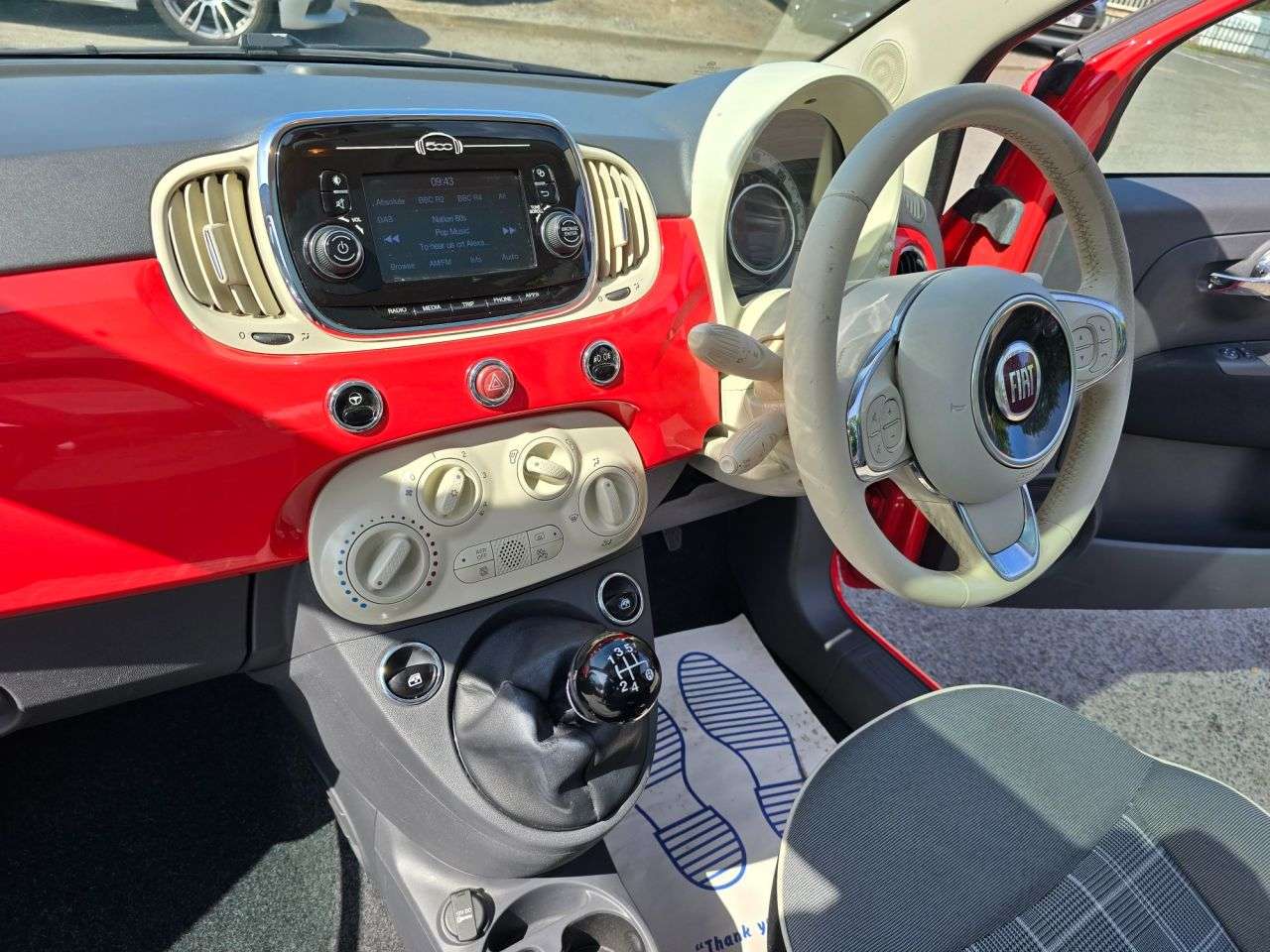 2017 FIAT 500 2017 FIAT 500