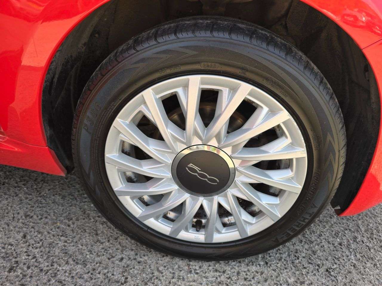 2017 FIAT 500 2017 FIAT 500