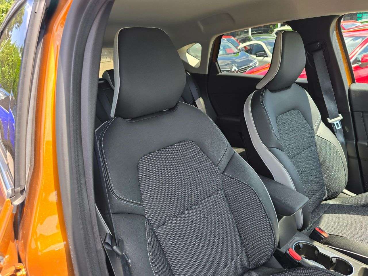 2022 RENAULT CAPTUR 2022 RENAULT CAPTUR