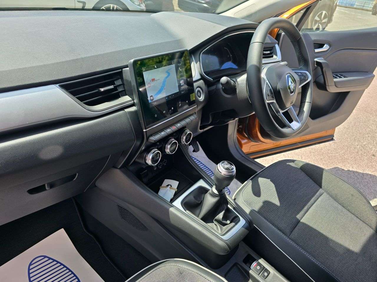 2022 RENAULT CAPTUR 2022 RENAULT CAPTUR
