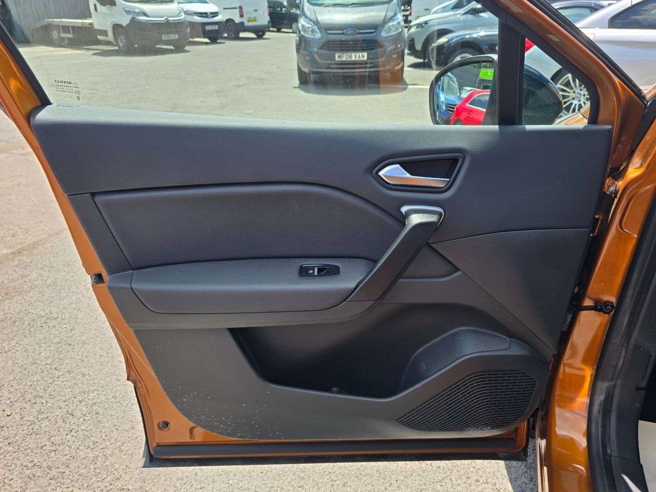 2022 RENAULT CAPTUR 2022 RENAULT CAPTUR