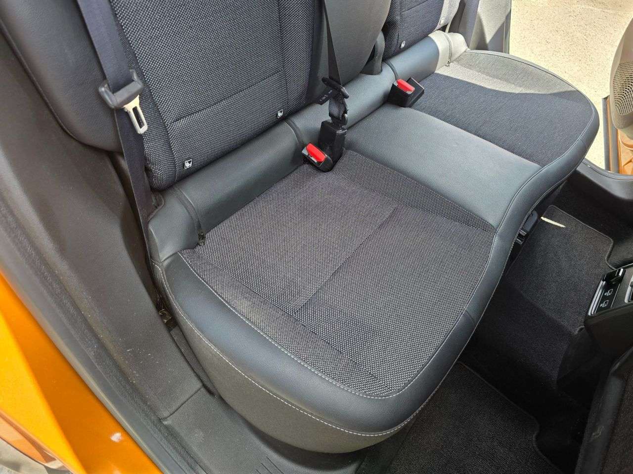 2022 RENAULT CAPTUR 2022 RENAULT CAPTUR