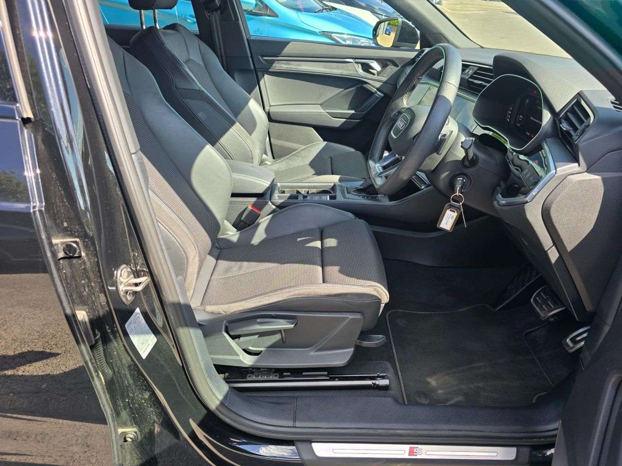 2022 AUDI Q3 2022 AUDI Q3