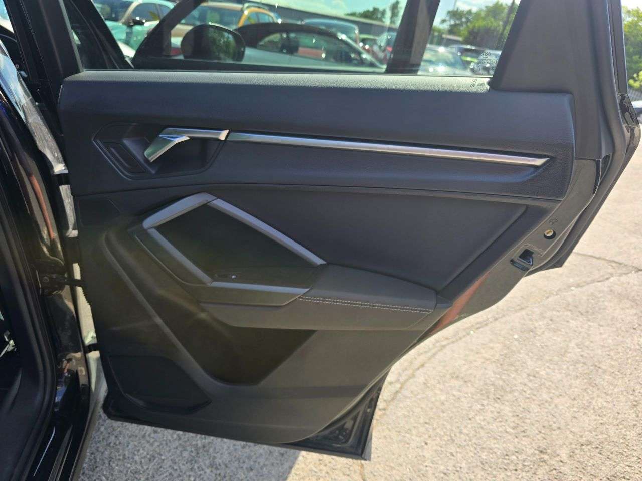 2022 AUDI Q3 2022 AUDI Q3