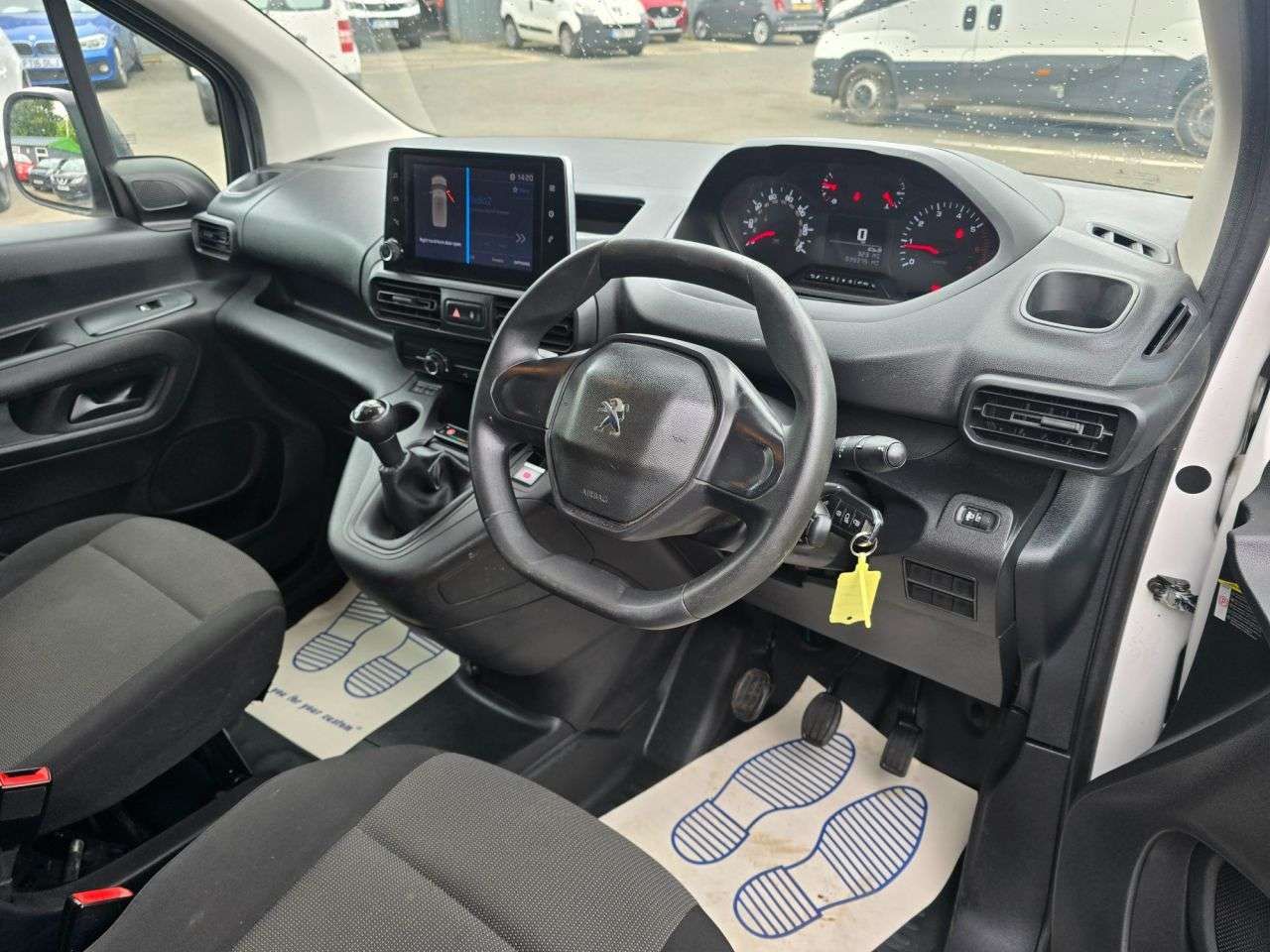 2021 PEUGEOT PARTNER 2021 PEUGEOT PARTNER