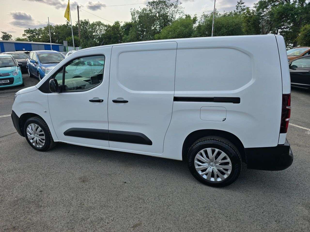 2021 PEUGEOT PARTNER 2021 PEUGEOT PARTNER