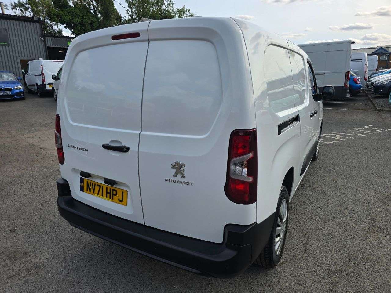 2021 PEUGEOT PARTNER 2021 PEUGEOT PARTNER