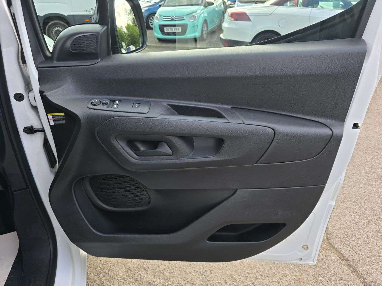 2021 PEUGEOT PARTNER 2021 PEUGEOT PARTNER