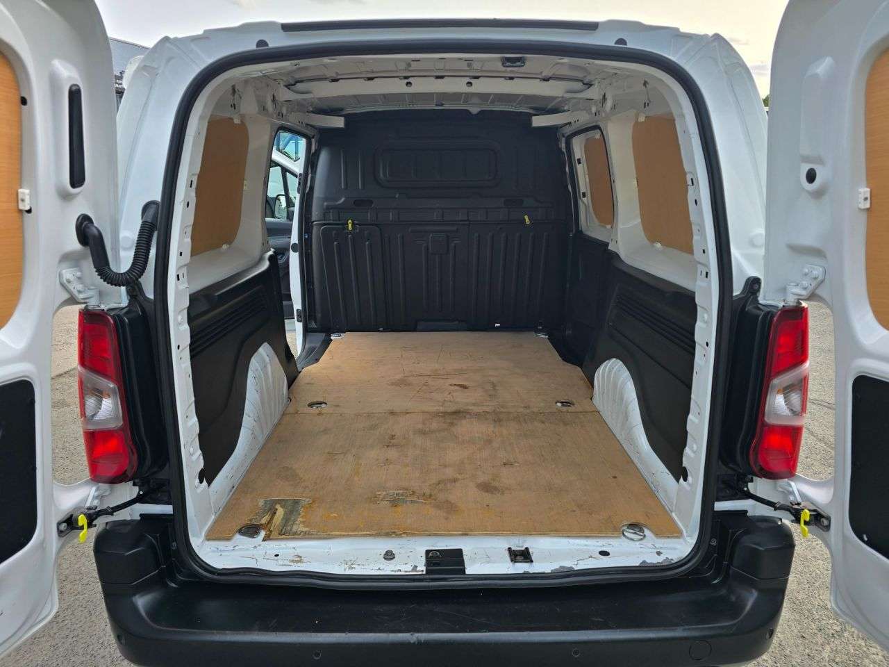 2021 PEUGEOT PARTNER 2021 PEUGEOT PARTNER