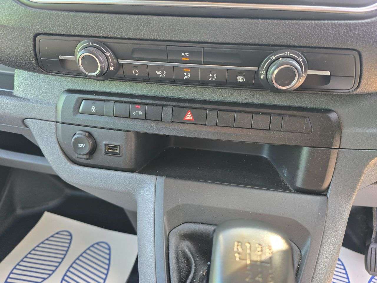 2021 PEUGEOT EXPERT 2021 PEUGEOT EXPERT