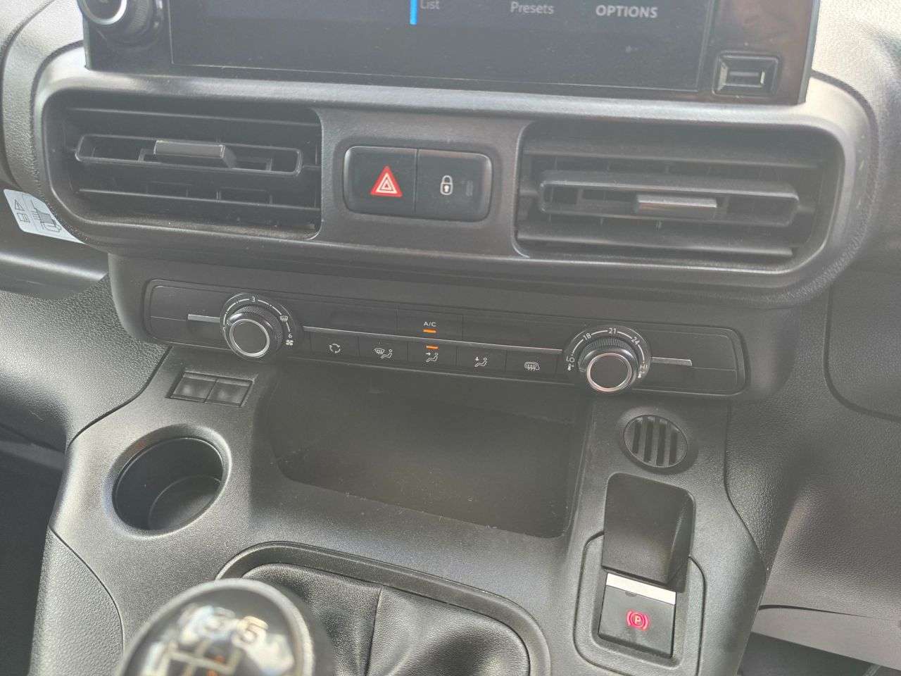 2020 PEUGEOT PARTNER 2020 PEUGEOT PARTNER