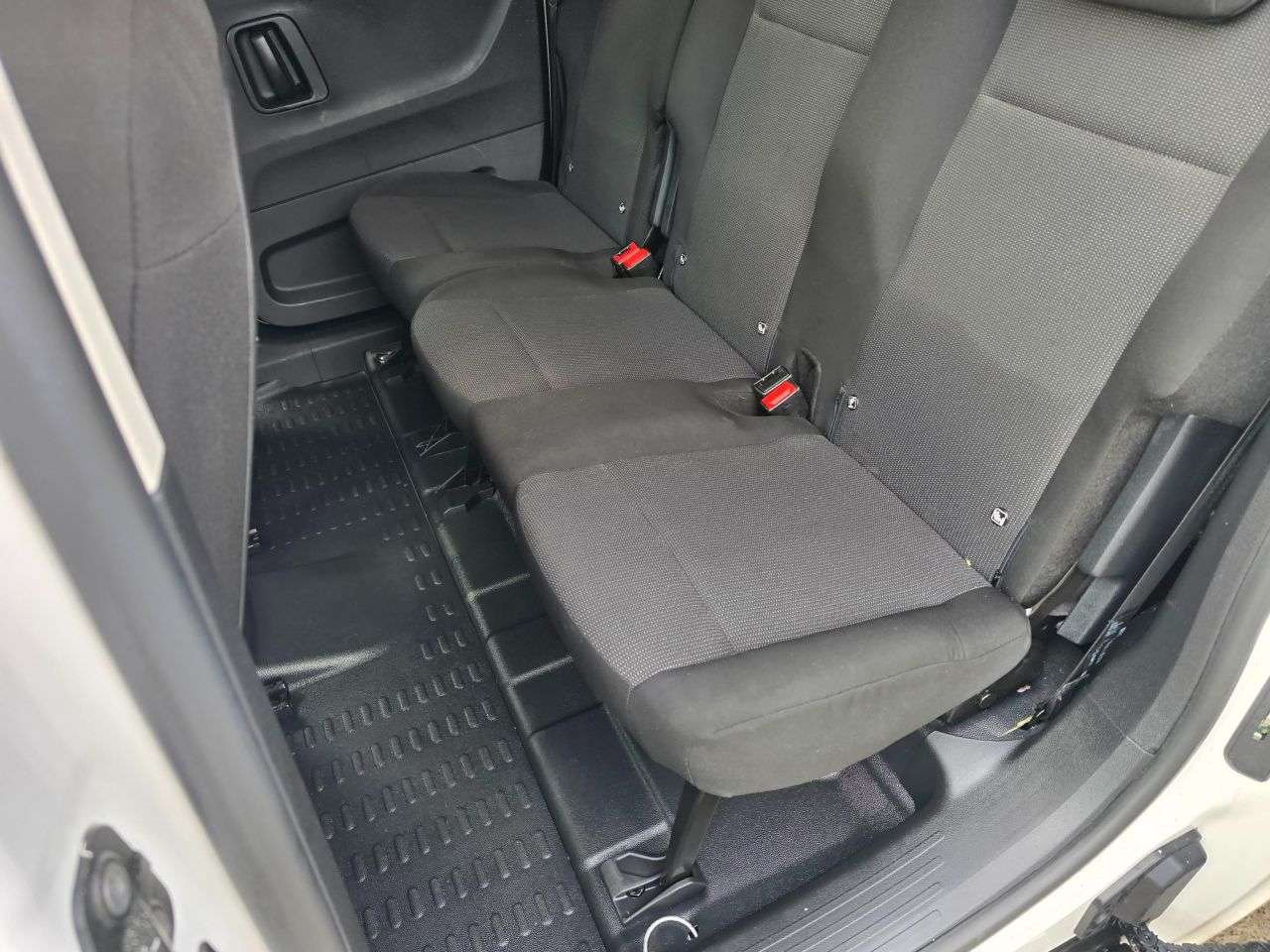 2020 PEUGEOT PARTNER 2020 PEUGEOT PARTNER