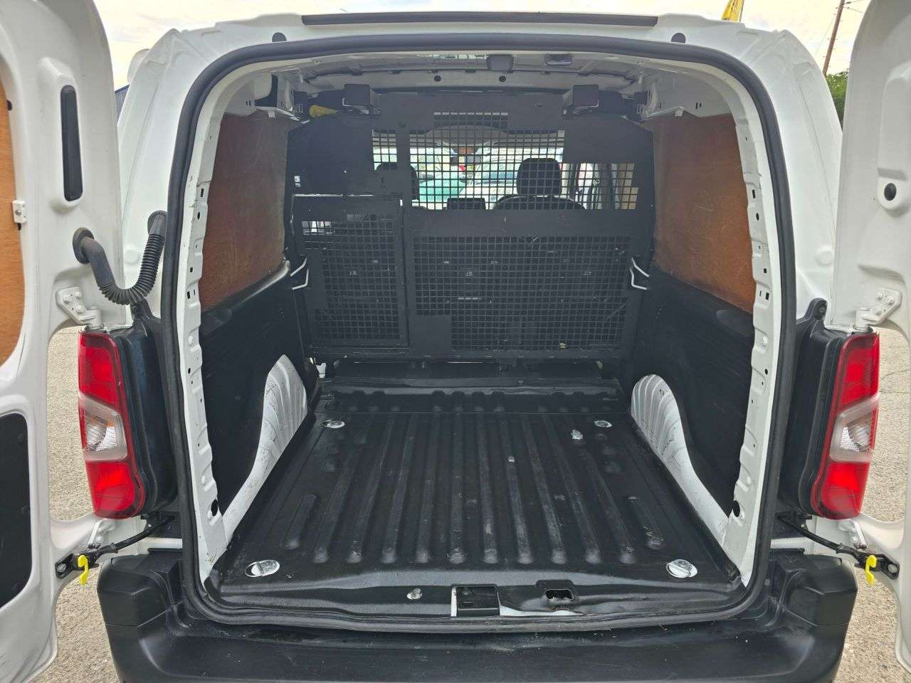 2020 PEUGEOT PARTNER 2020 PEUGEOT PARTNER