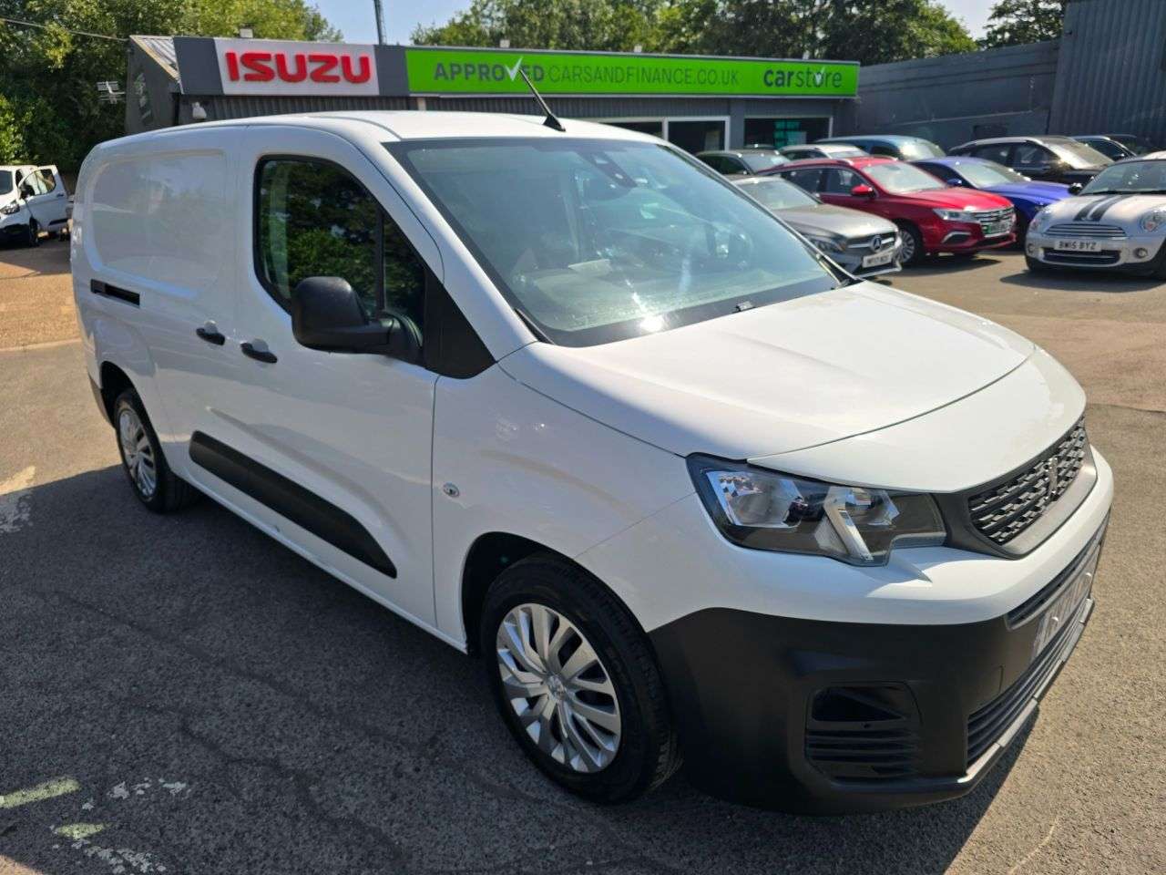 A 2021 PEUGEOT PARTNER 1.5 BlueHDi Professional LWB Crew Van, 31,607 miles, 1 owner, Euro 6 ULEZ, A 2021 PEUGEOT PARTNER 1.5 BlueHDi Professional LWB Crew Van, 31,607 miles, 1 owner, Euro 6 ULEZ,