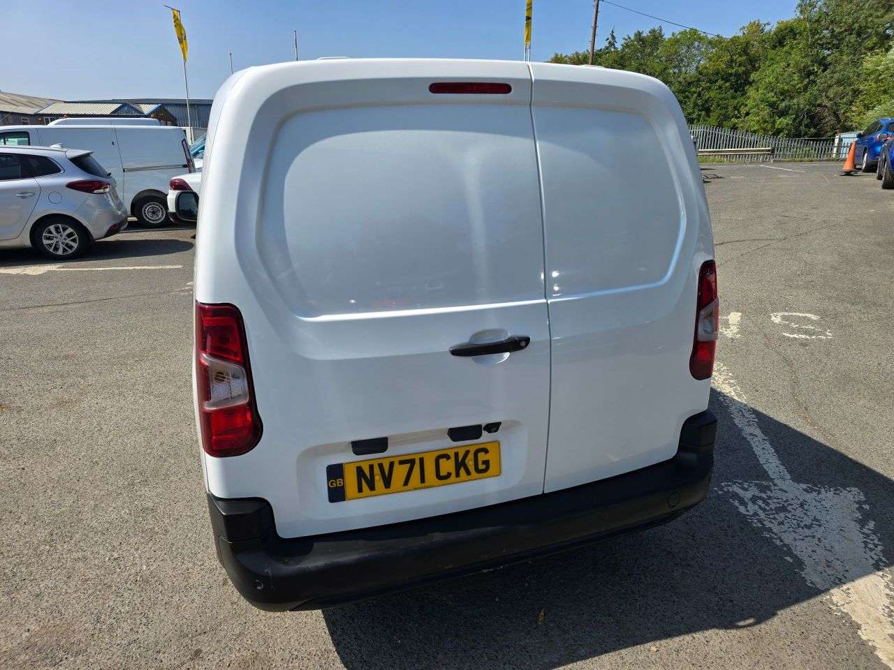 2021 PEUGEOT PARTNER 2021 PEUGEOT PARTNER