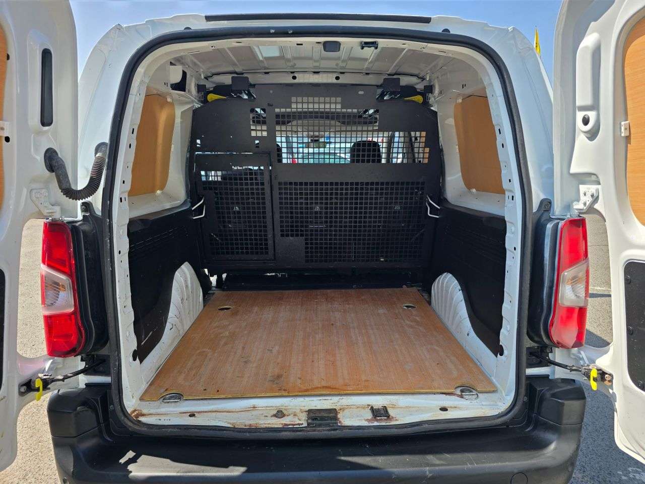 2021 PEUGEOT PARTNER 2021 PEUGEOT PARTNER