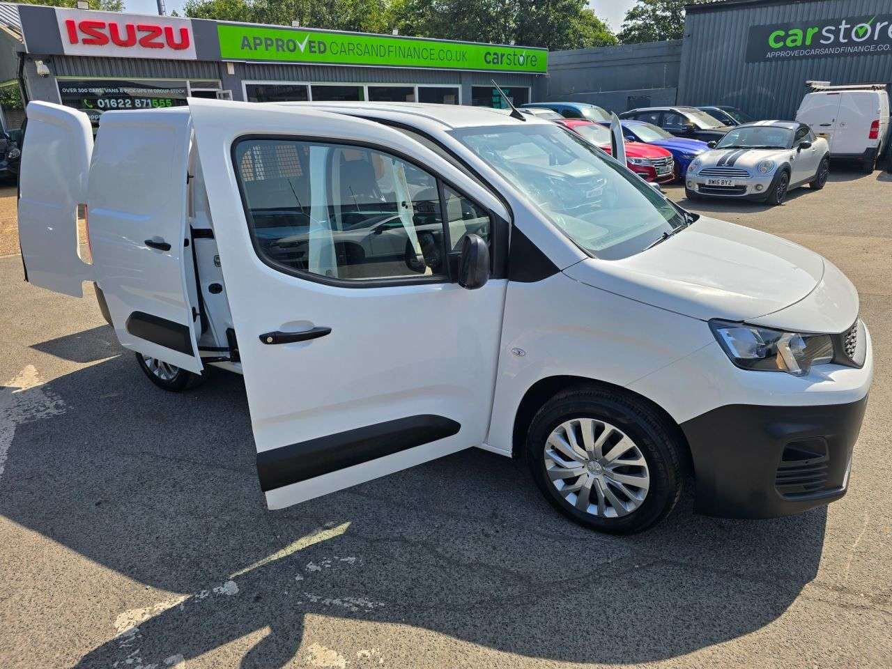 2021 PEUGEOT PARTNER 2021 PEUGEOT PARTNER