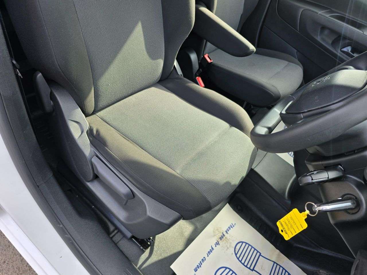 2021 PEUGEOT PARTNER 2021 PEUGEOT PARTNER