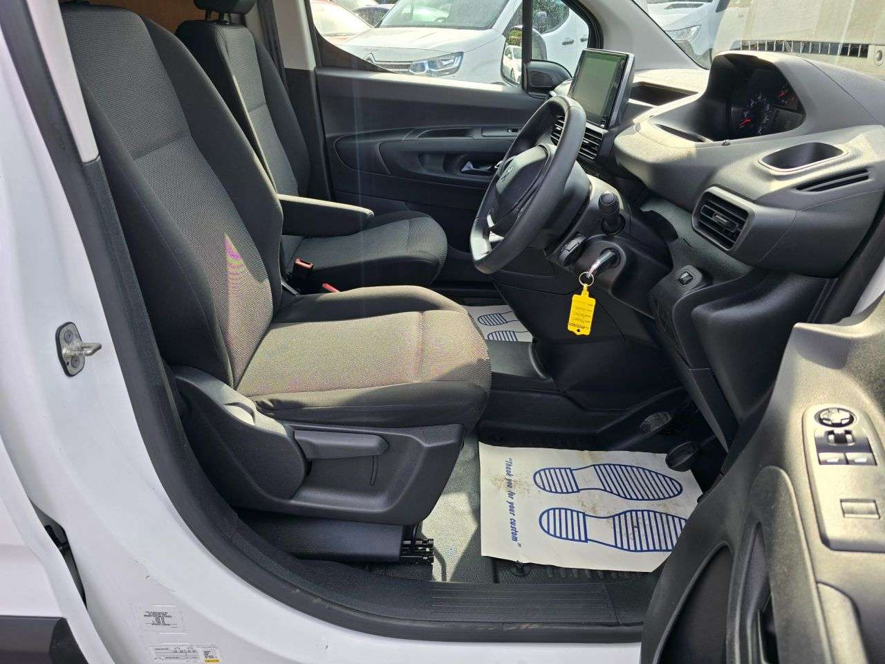 2021 PEUGEOT PARTNER 2021 PEUGEOT PARTNER