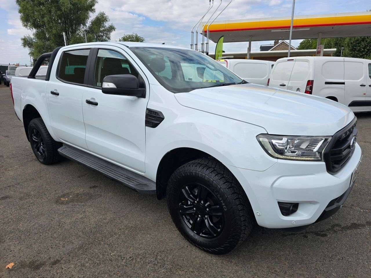 A 2020 FORD RANGER 2.0 EcoBlue Limited Double Cab Pickup, 27,814 miles, 3 owners, Euro 6 ULEZ, A 2020 FORD RANGER 2.0 EcoBlue Limited Double Cab Pickup, 27,814 miles, 3 owners, Euro 6 ULEZ,