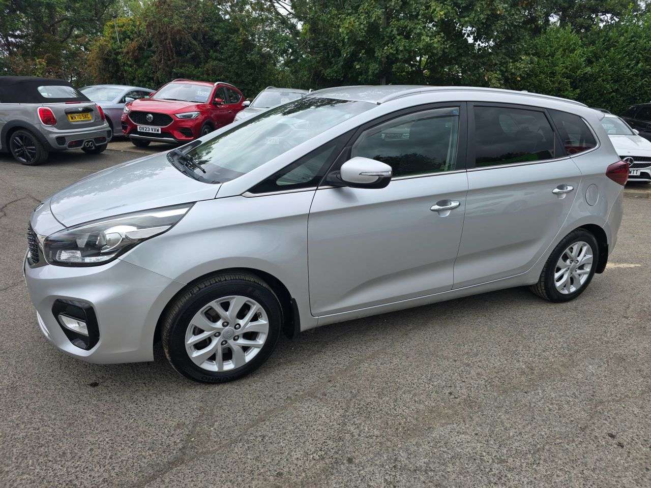 2018 KIA CARENS 2018 KIA CARENS