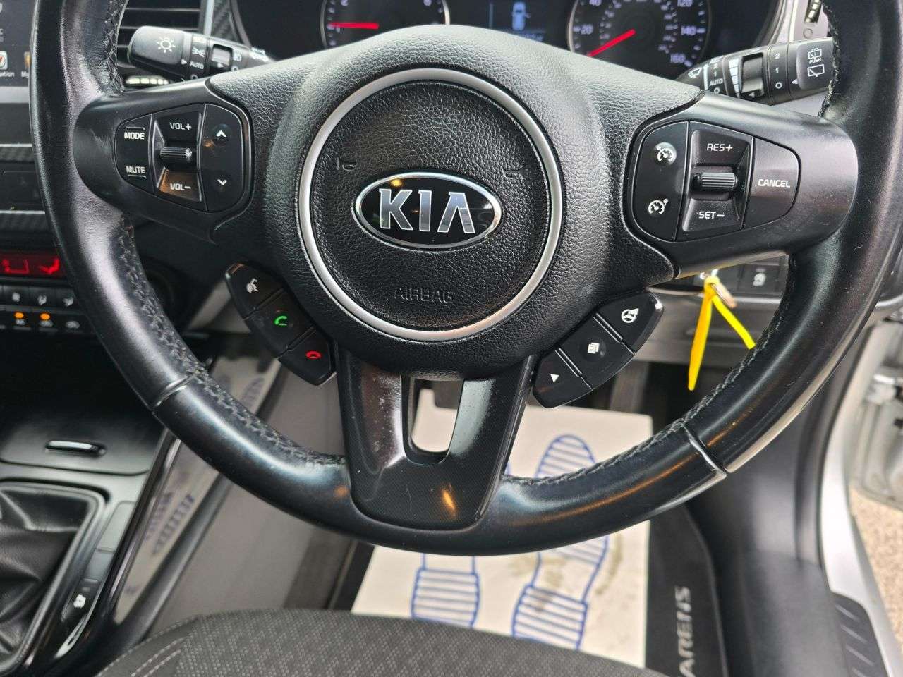 2018 KIA CARENS 2018 KIA CARENS