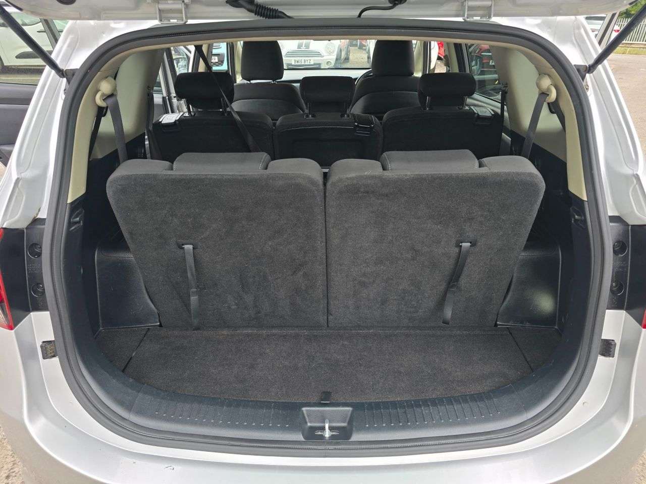 2018 KIA CARENS 2018 KIA CARENS