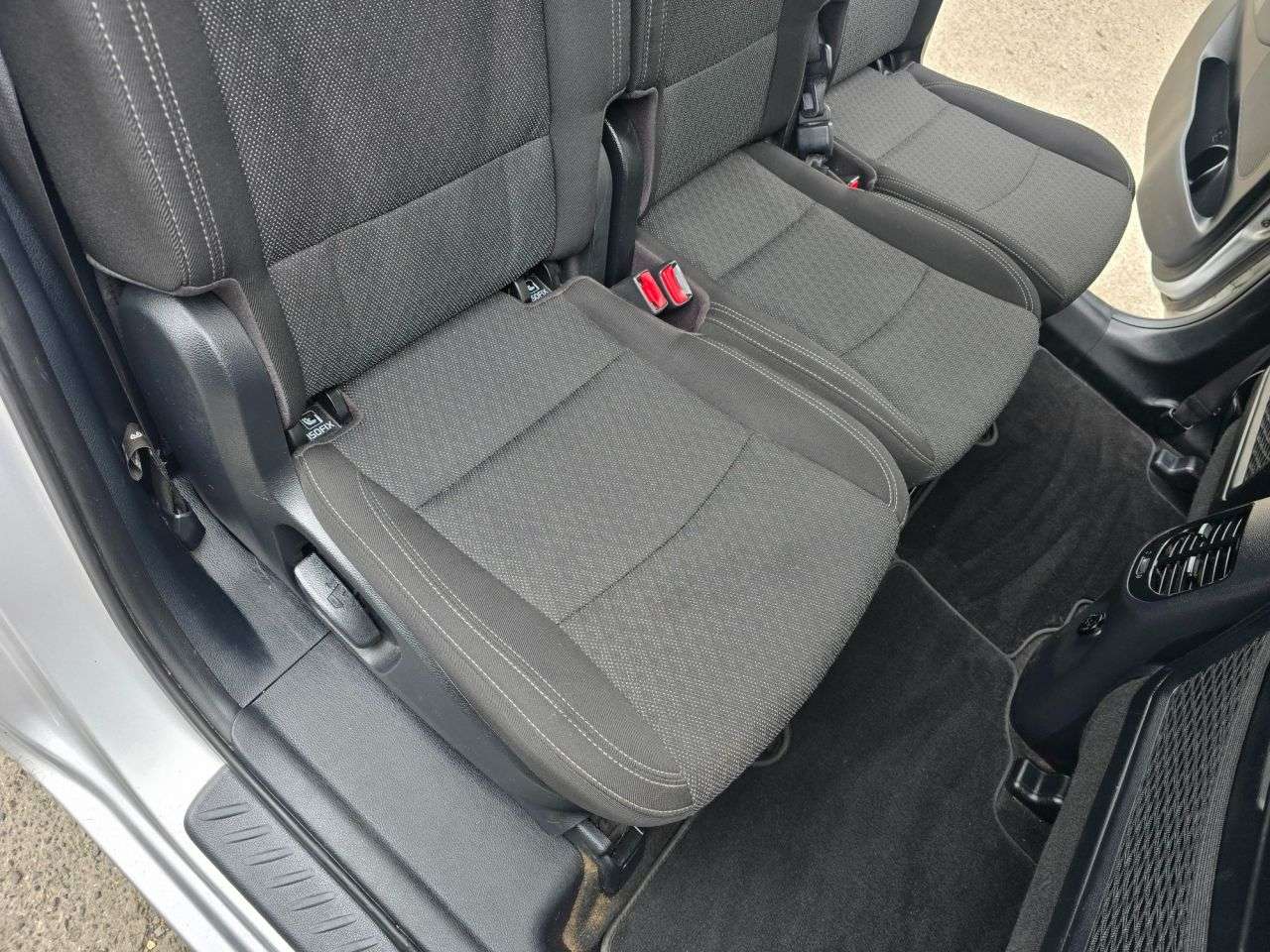 2018 KIA CARENS 2018 KIA CARENS