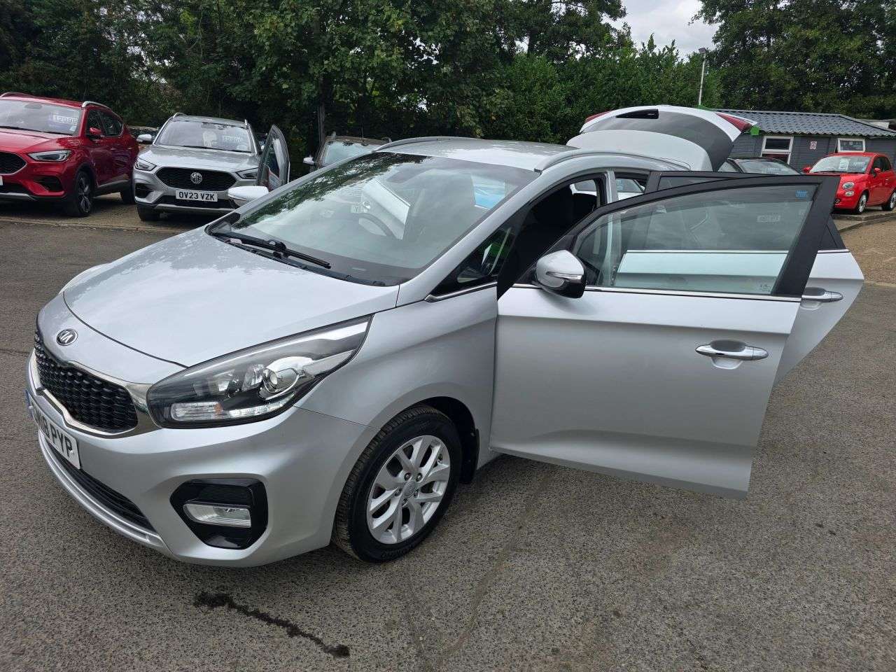 2018 KIA CARENS 2018 KIA CARENS